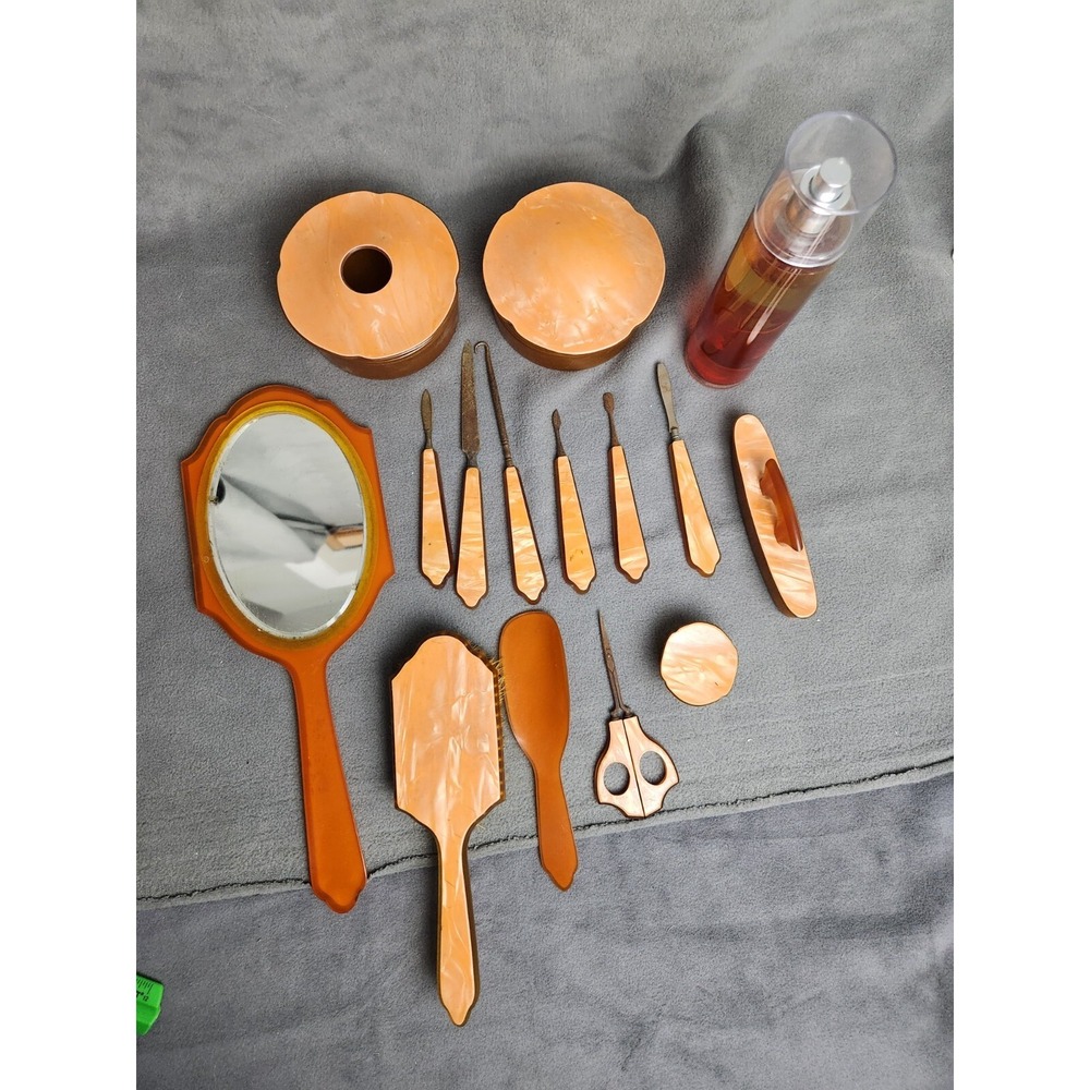 Vtg Art Deco Celluloid dresser set 14pcs. Pearl Peach Grandma core  ** See Pics